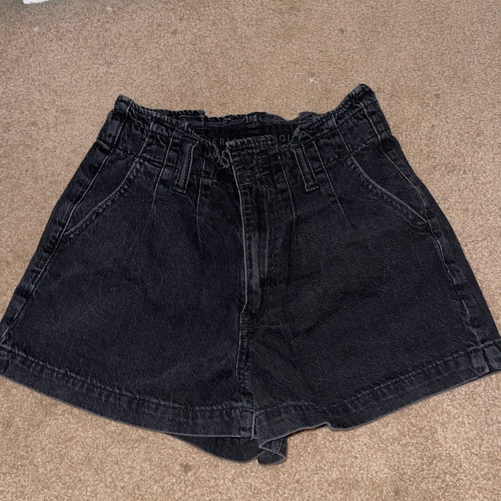 American Eagle ruched waist short